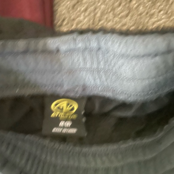 2 pairs of boys pants large and medium - Picture 2 of 3